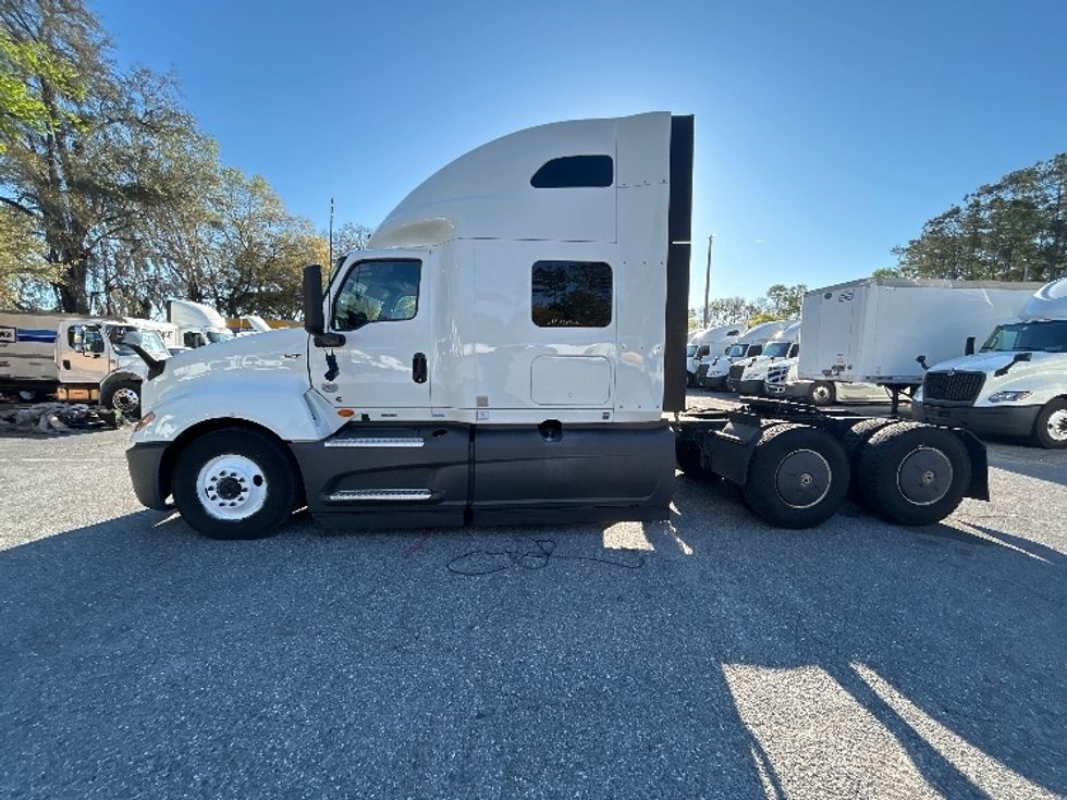 Sleeper Tractor-Heavy Duty Tractors-International-2023-LT625-Pensacola-FL-558,055\n\t\tmiles-$ 50,500 - Image 4