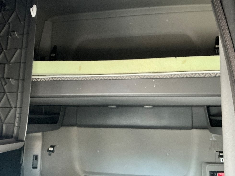 Sleeper Tractor-Heavy Duty Tractors-International-2023-LT625-Pensacola-FL-582,466\n\t\tmiles-$ 48,250 - Image 20