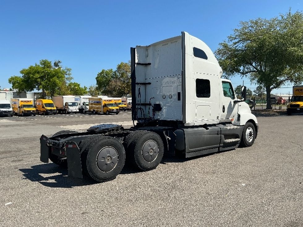 Sleeper Tractor-Heavy Duty Tractors-International-2023-LT625-Pensacola-FL-582,466\n\t\tmiles-$ 48,250 - Image 7