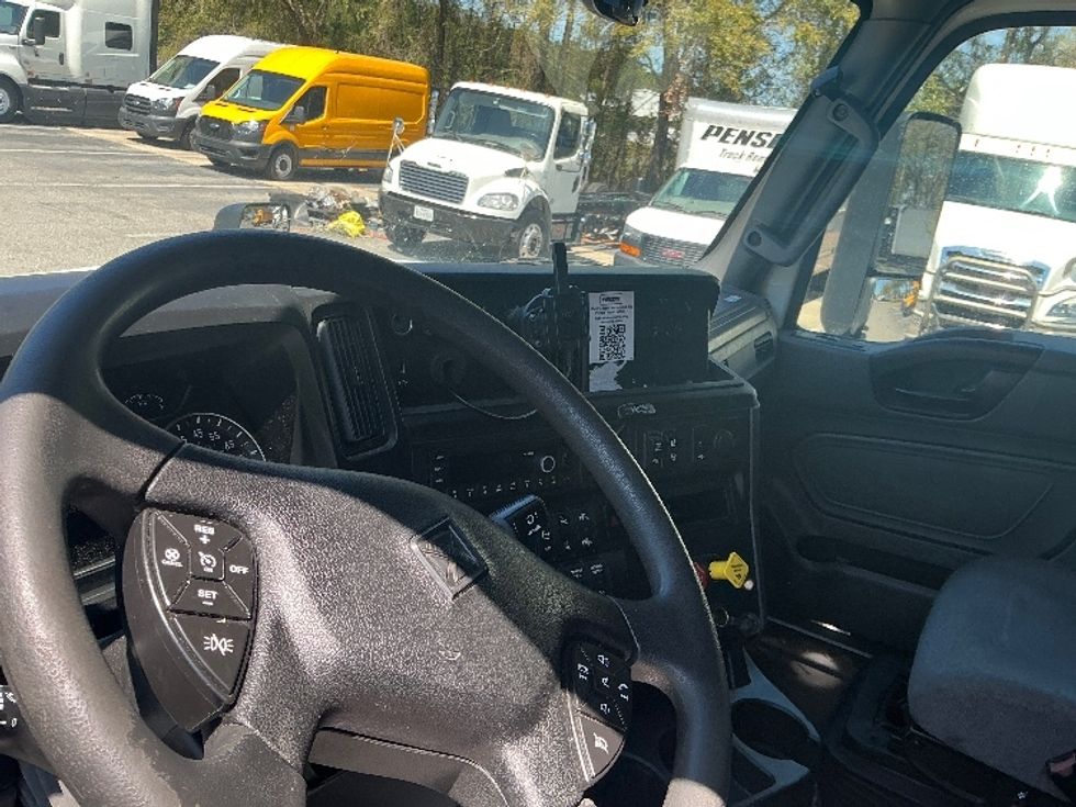 Sleeper Tractor-Heavy Duty Tractors-International-2023-LT625-Pensacola-FL-643,327\n\t\tmiles-$ 42,250 - Image 10