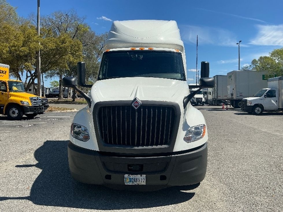 Sleeper Tractor-Heavy Duty Tractors-International-2023-LT625-Pensacola-FL-643,327\n\t\tmiles-$ 42,250 - Image 2