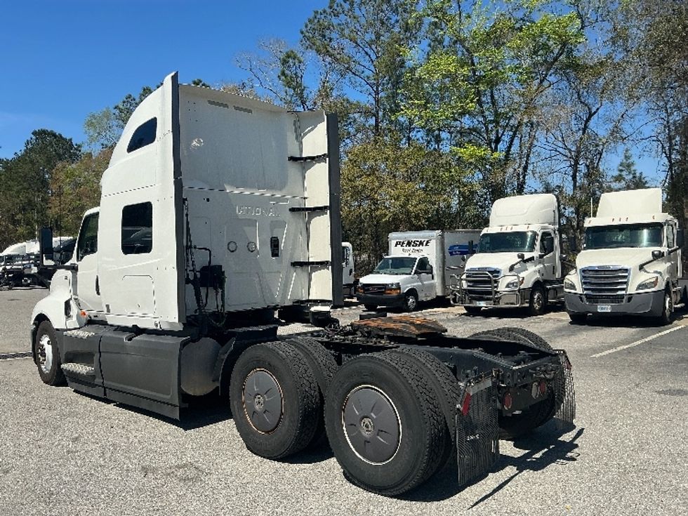 Sleeper Tractor-Heavy Duty Tractors-International-2023-LT625-Pensacola-FL-643,327\n\t\tmiles-$ 42,250 - Image 5