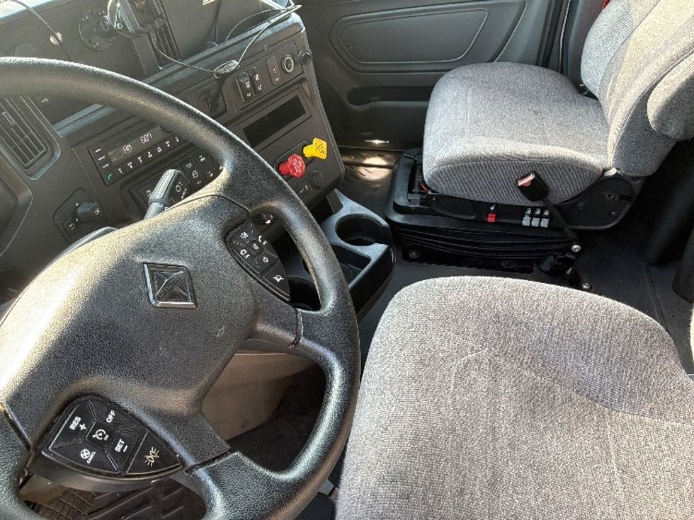 Sleeper Tractor-Heavy Duty Tractors-International-2023-LT625-Pensacola-FL-683,644\n\t\tmiles-$ 38,500 - Image 10