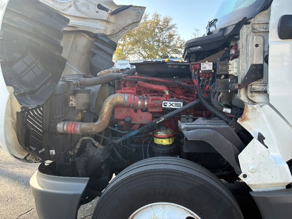 Sleeper Tractor-Heavy Duty Tractors-International-2023-LT625-Pensacola-FL-683,644\n\t\tmiles-$ 38,500 - Image 20