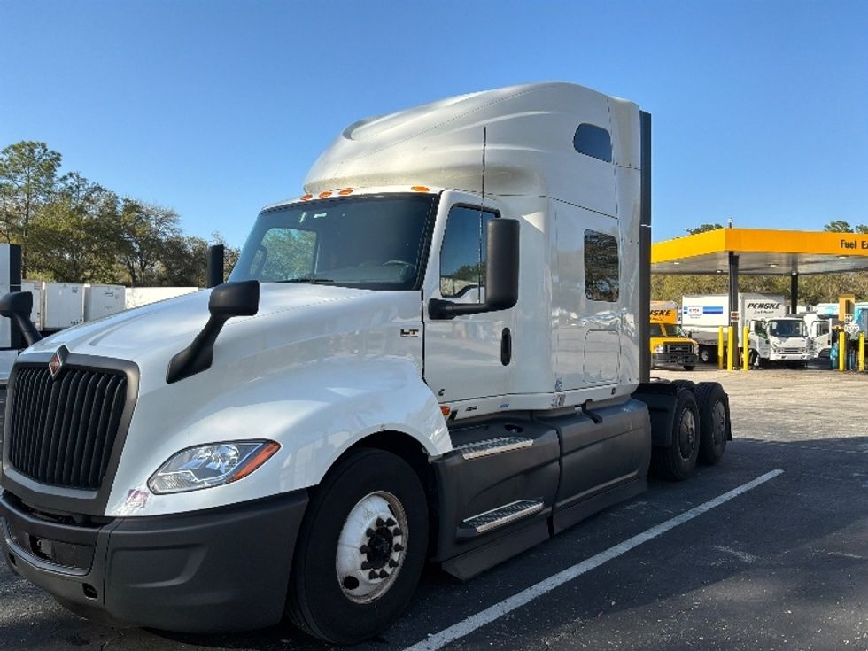Sleeper Tractor-Heavy Duty Tractors-International-2023-LT625-Pensacola-FL-683,644\n\t\tmiles-$ 38,500 - Image 3