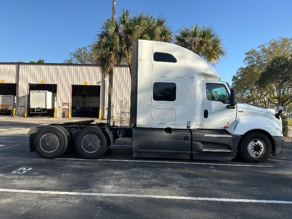 Sleeper Tractor-Heavy Duty Tractors-International-2023-LT625-Pensacola-FL-683,644\n\t\tmiles-$ 38,500 - Image 8