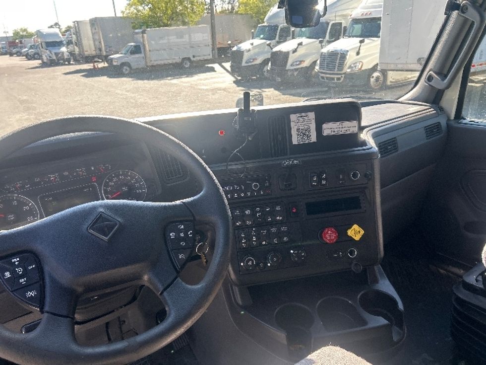 Sleeper Tractor-Heavy Duty Tractors-International-2023-LT625-Pensacola-FL-730,402\n\t\tmiles-$ 34,000 - Image 10