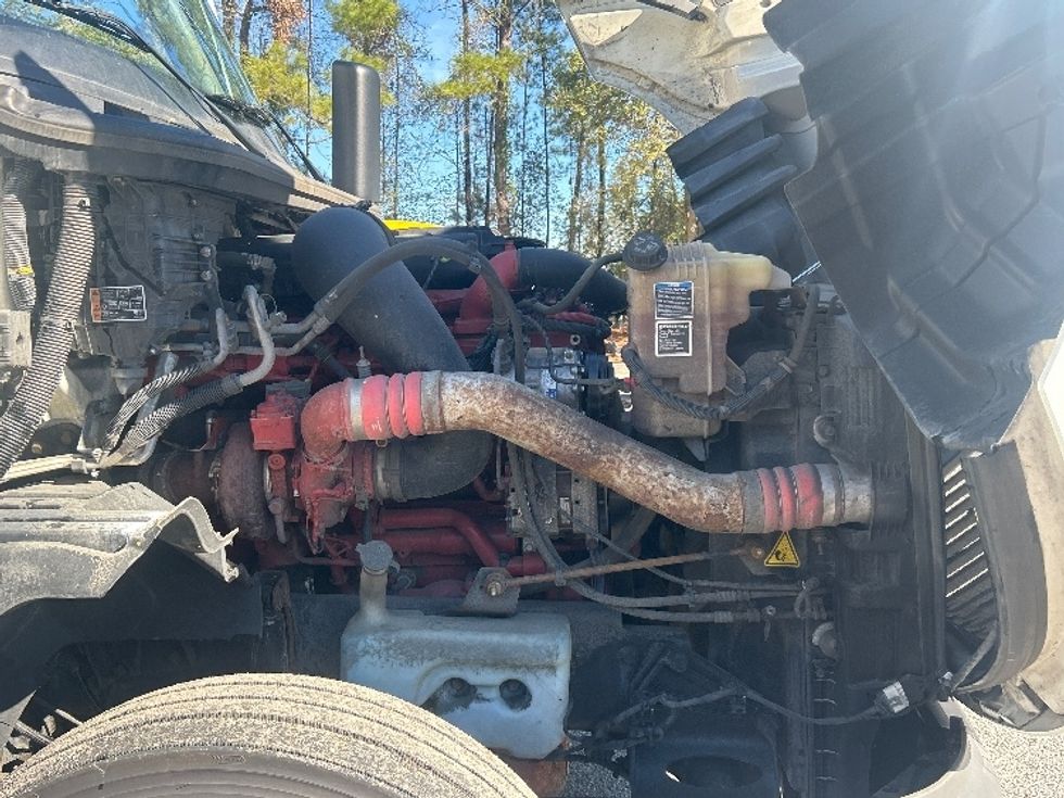 Sleeper Tractor-Heavy Duty Tractors-International-2023-LT625-Pensacola-FL-730,402\n\t\tmiles-$ 34,000 - Image 19