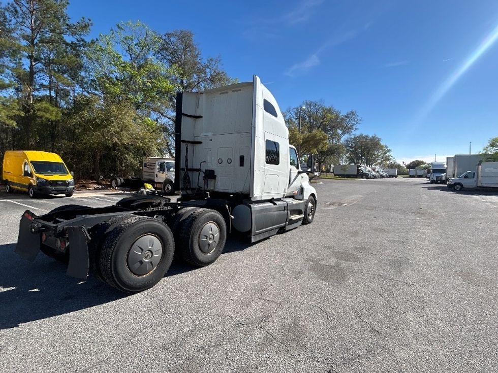 Sleeper Tractor-Heavy Duty Tractors-International-2023-LT625-Pensacola-FL-730,402\n\t\tmiles-$ 34,000 - Image 7