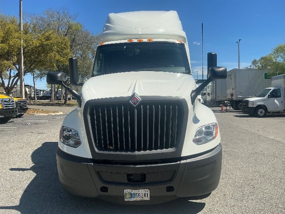 Sleeper Tractor-Heavy Duty Tractors-International-2023-LT625-Pensacola-FL-730,756\n\t\tmiles-$ 34,000 - Image 2