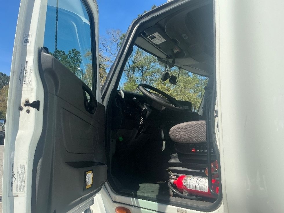 Sleeper Tractor-Heavy Duty Tractors-International-2023-LT625-Pensacola-FL-730,756\n\t\tmiles-$ 34,000 - Image 9