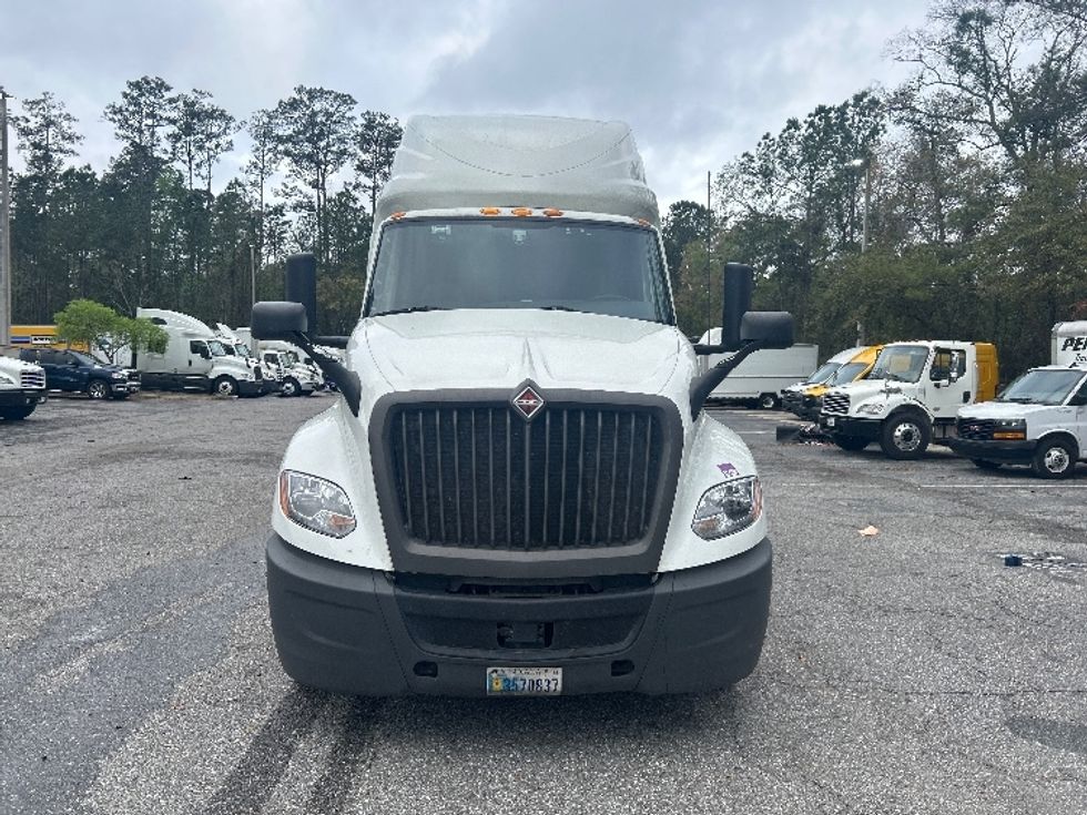 Sleeper Tractor-Heavy Duty Tractors-International-2023-LT625-Pensacola-FL-770,154\n\t\tmiles-$ 34,000 - Image 2