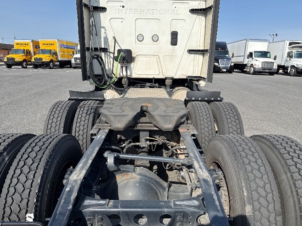Sleeper Tractor-Heavy Duty Tractors-International-2023-LT625-Philadelphia-PA-577,237\n\t\tmiles-$ 48,500 - Image 6