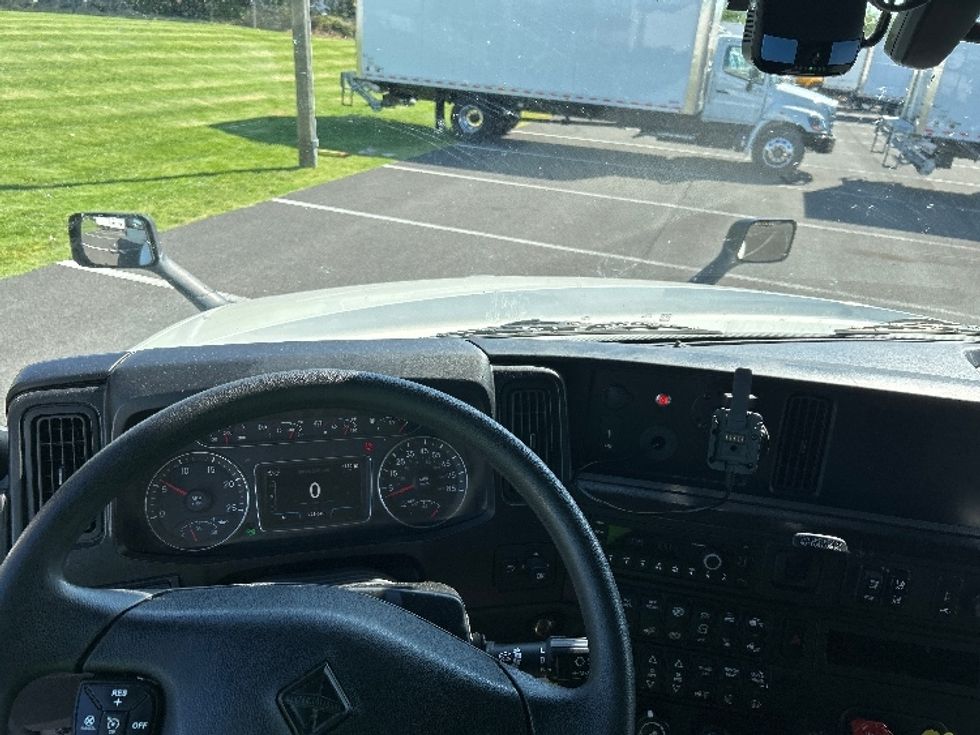 Sleeper Tractor-Heavy Duty Tractors-International-2023-LT625-Philadelphia-PA-721,830\n\t\tmiles-$ 42,000 - Image 11