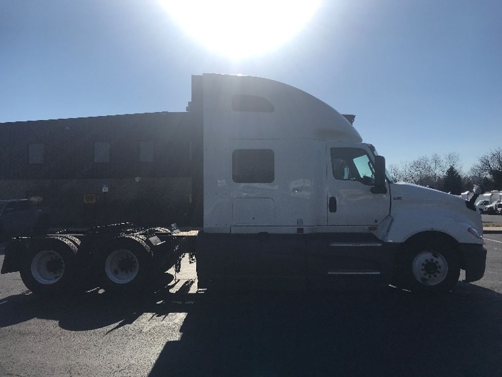 Sleeper Tractor-Heavy Duty Tractors-International-2023-LT625-Phoenix-AZ-495,000\n\t\tmiles-$ 61,250 - Image 8