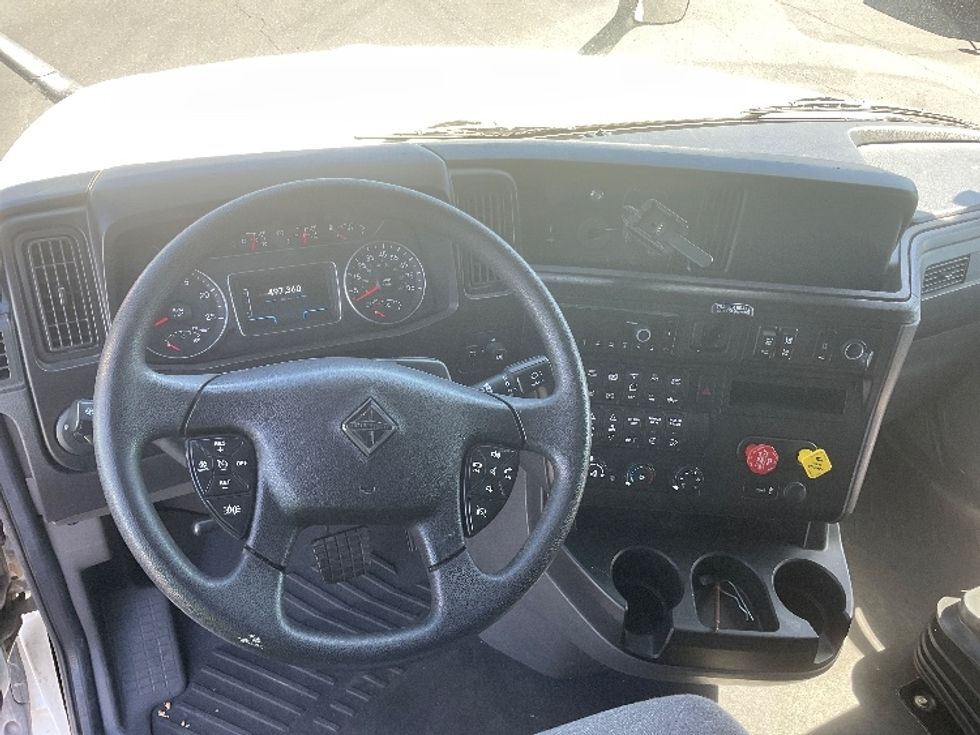 Sleeper Tractor-Heavy Duty Tractors-International-2023-LT625-Phoenix-AZ-497,361\n\t\tmiles-$ 61,000 - Image 11