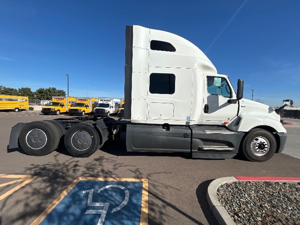 Sleeper Tractor-Heavy Duty Tractors-International-2023-LT625-Phoenix-AZ-577,794\n\t\tmiles-$ 53,750 - Image 8