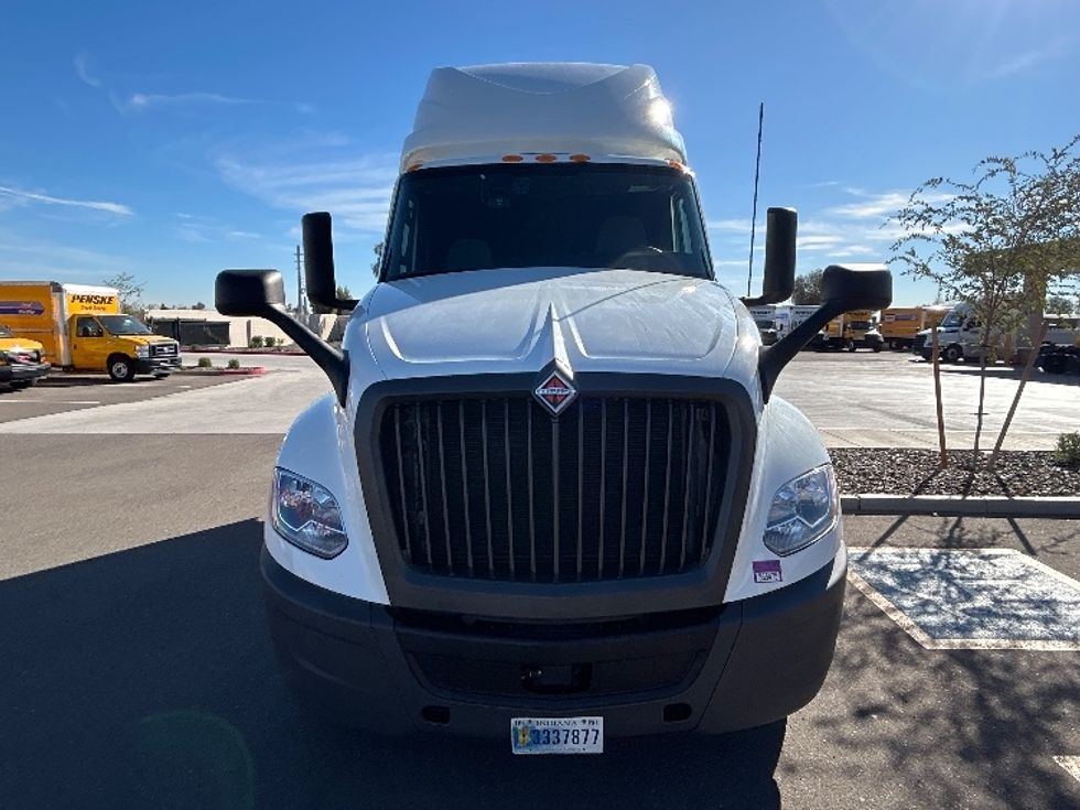 Sleeper Tractor-Heavy Duty Tractors-International-2023-LT625-Phoenix-AZ-593,259\n\t\tmiles-$ 51,000 - Image 2