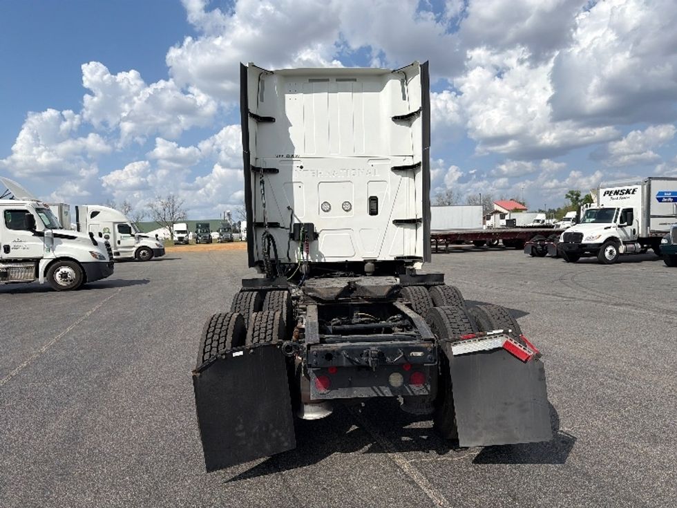 Sleeper Tractor-Heavy Duty Tractors-International-2023-LT625-Phoenix-AZ-596,765\n\t\tmiles-$ 51,750 - Image 6