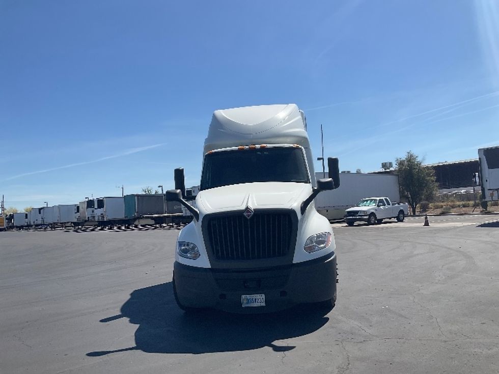Sleeper Tractor-Heavy Duty Tractors-International-2023-LT625-Phoenix-AZ-627,622\n\t\tmiles-$ 47,250 - Image 2