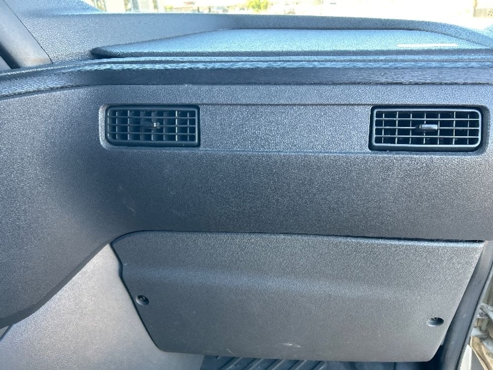 Sleeper Tractor-Heavy Duty Tractors-International-2023-LT625-Phoenix-AZ-627,777\n\t\tmiles-$ 47,250 - Image 14