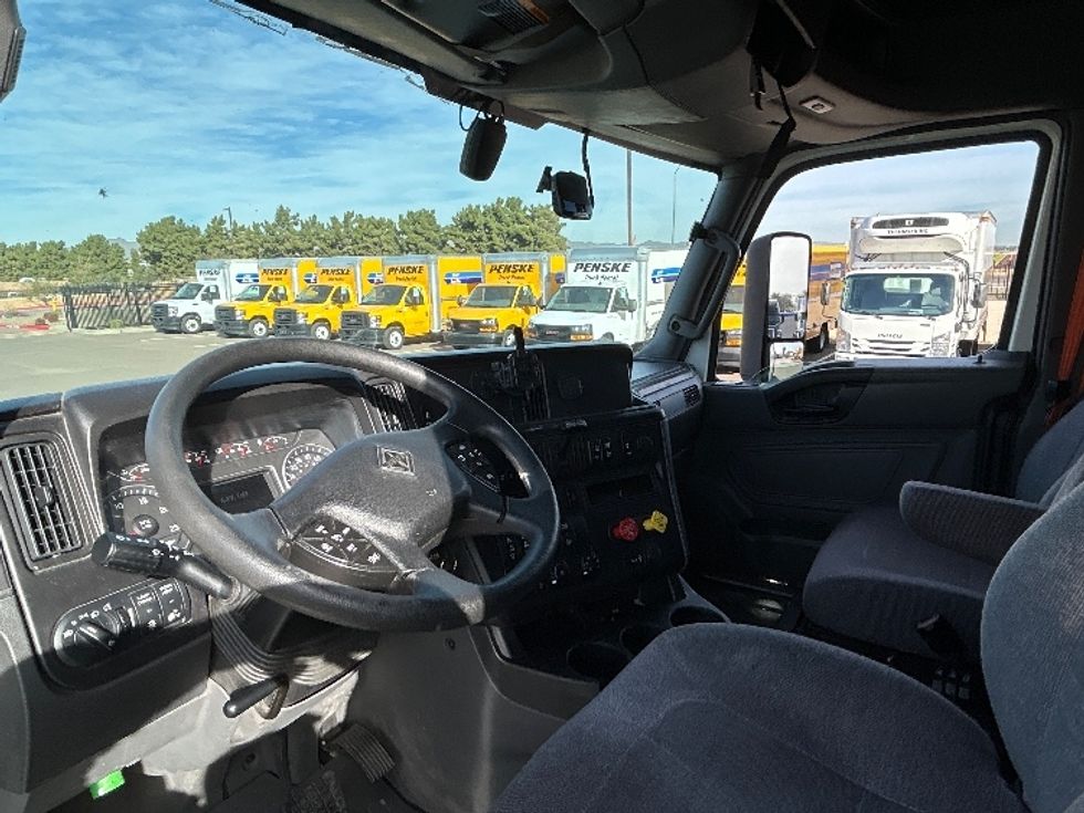 Sleeper Tractor-Heavy Duty Tractors-International-2023-LT625-Phoenix-AZ-650,189\n\t\tmiles-$ 45,000 - Image 10