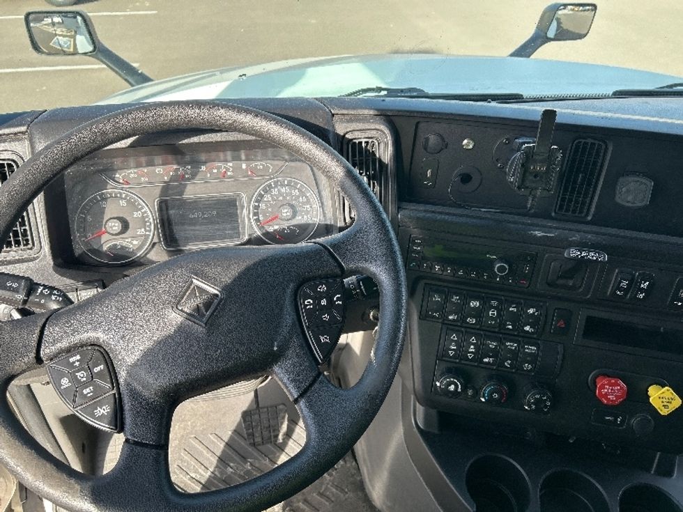 Sleeper Tractor-Heavy Duty Tractors-International-2023-LT625-Phoenix-AZ-650,189\n\t\tmiles-$ 45,000 - Image 11