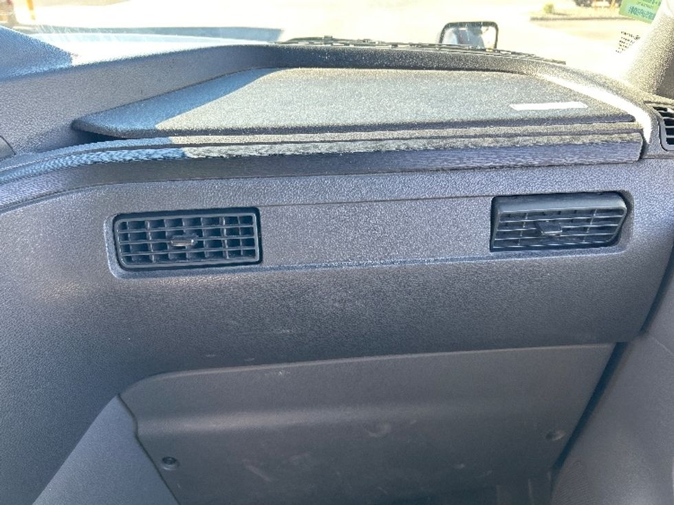 Sleeper Tractor-Heavy Duty Tractors-International-2023-LT625-Phoenix-AZ-662,203\n\t\tmiles-$ 43,750 - Image 12