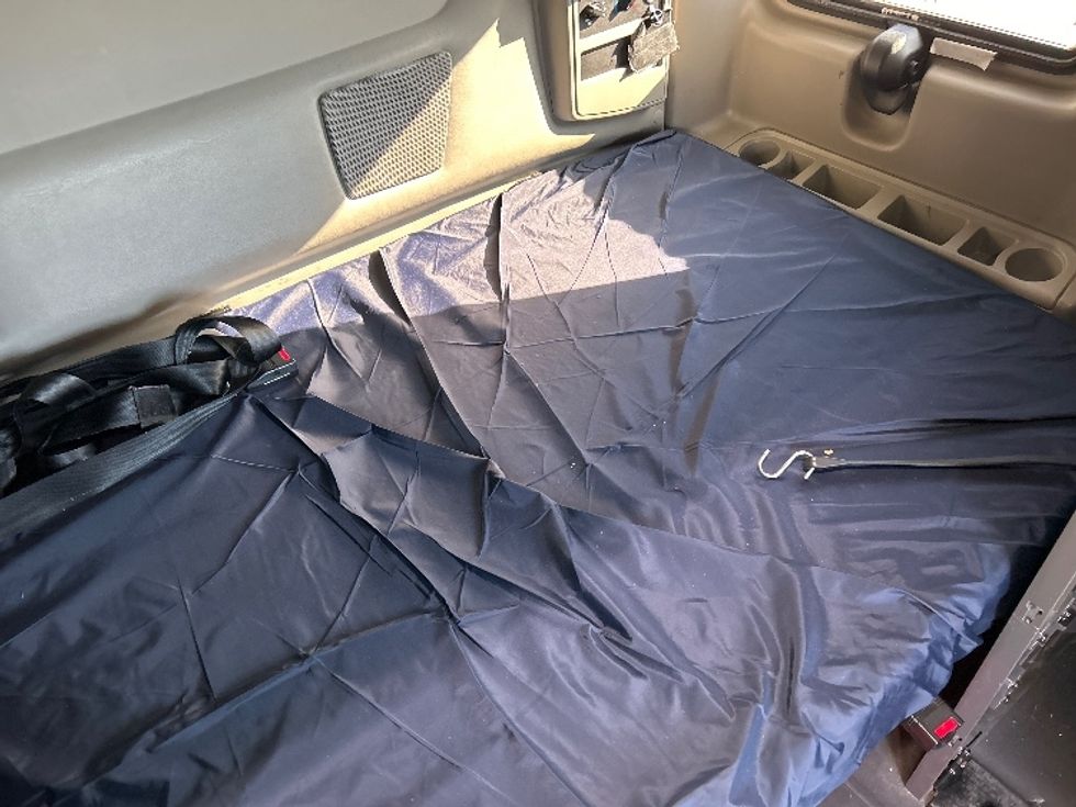 Sleeper Tractor-Heavy Duty Tractors-International-2023-LT625-Phoenix-AZ-662,203\n\t\tmiles-$ 43,750 - Image 15