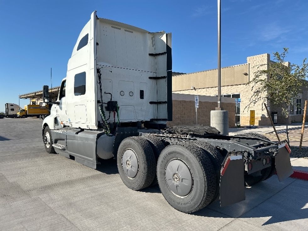 Sleeper Tractor-Heavy Duty Tractors-International-2023-LT625-Phoenix-AZ-662,203\n\t\tmiles-$ 43,750 - Image 5