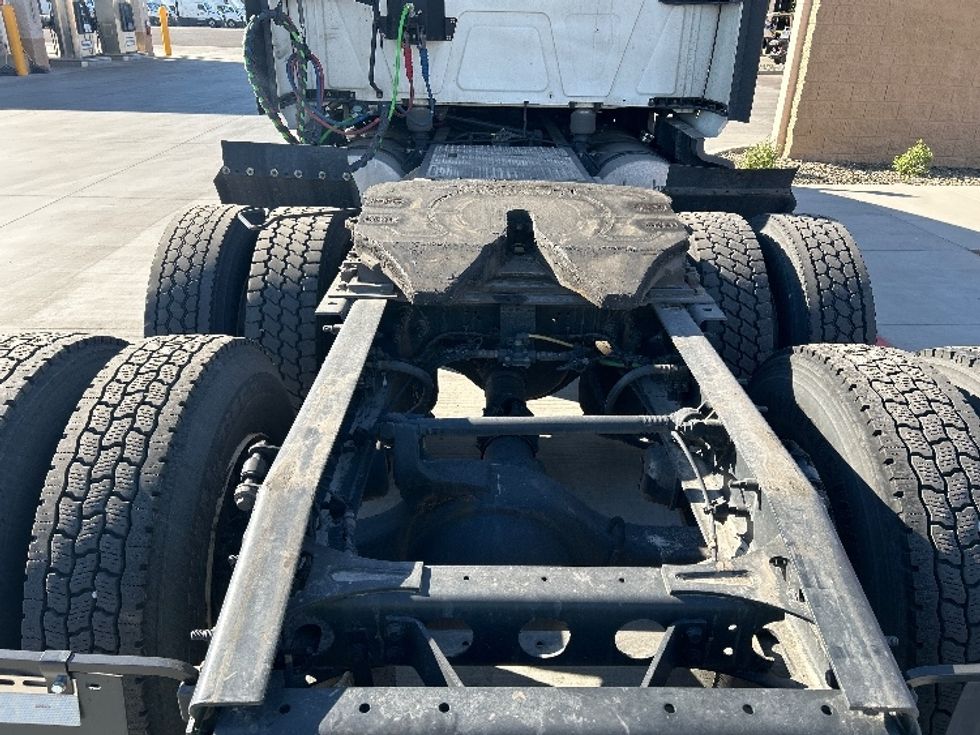 Sleeper Tractor-Heavy Duty Tractors-International-2023-LT625-Phoenix-AZ-662,203\n\t\tmiles-$ 43,750 - Image 6