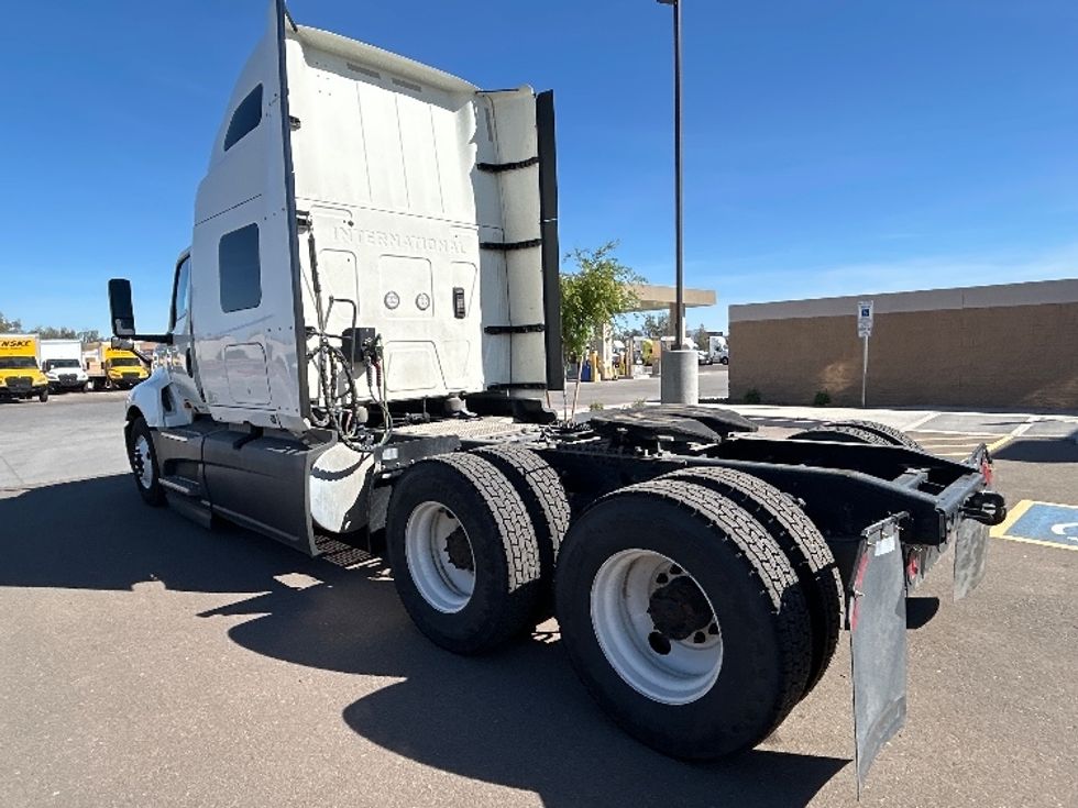 Sleeper Tractor-Heavy Duty Tractors-International-2023-LT625-Phoenix-AZ-671,561\n\t\tmiles-$ 42,750 - Image 5
