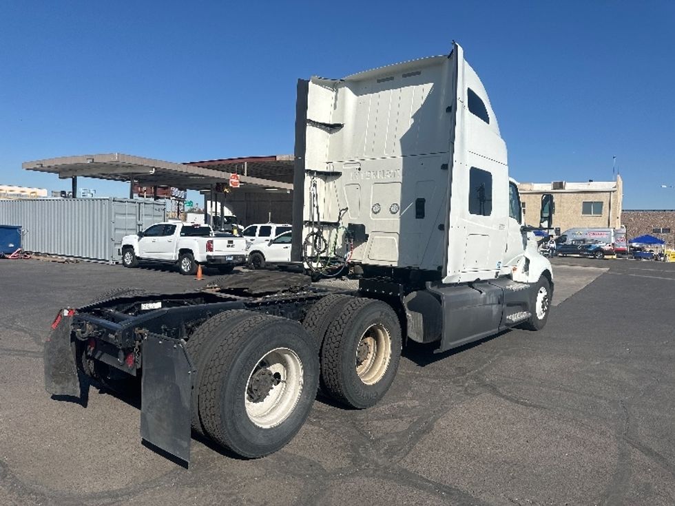 Sleeper Tractor-Heavy Duty Tractors-International-2023-LT625-Phoenix-AZ-673,744\n\t\tmiles-$ 42,500 - Image 7