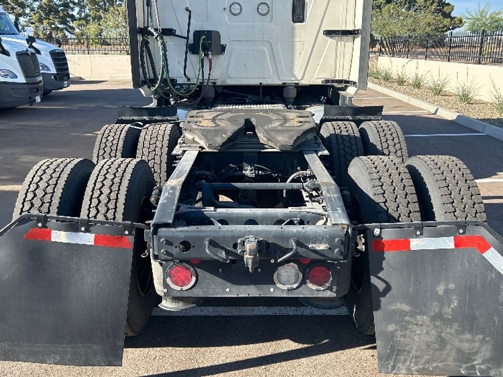 Sleeper Tractor-Heavy Duty Tractors-International-2023-LT625-Phoenix-AZ-686,201\n\t\tmiles-$ 41,250 - Image 6