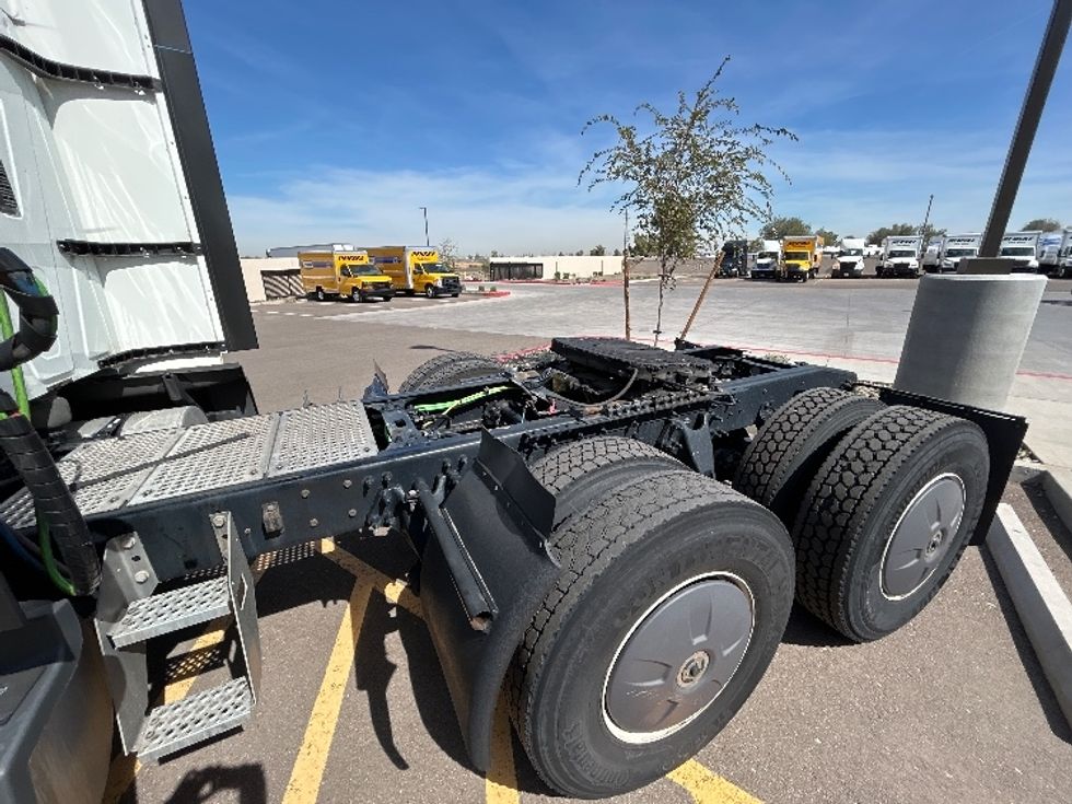 Sleeper Tractor-Heavy Duty Tractors-International-2023-LT625-Phoenix-AZ-698,163\n\t\tmiles-$ 40,000 - Image 23