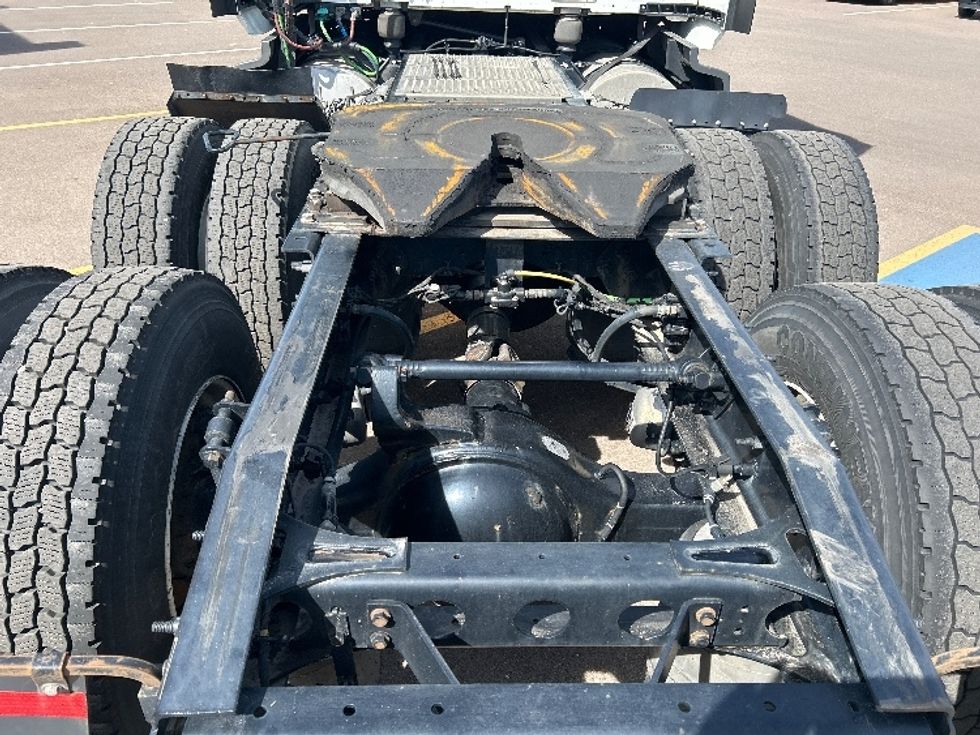 Sleeper Tractor-Heavy Duty Tractors-International-2023-LT625-Phoenix-AZ-700,541\n\t\tmiles-$ 39,750 - Image 6