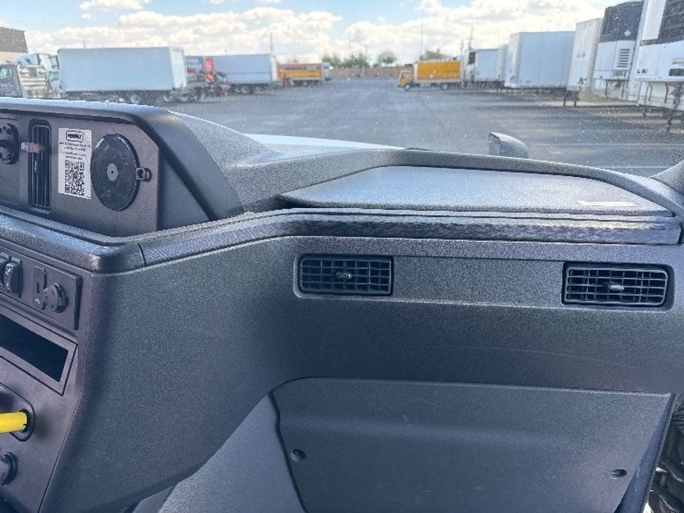 Sleeper Tractor-Heavy Duty Tractors-International-2023-LT625-Phoenix-AZ-702,115\n\t\tmiles-$ 40,750 - Image 14