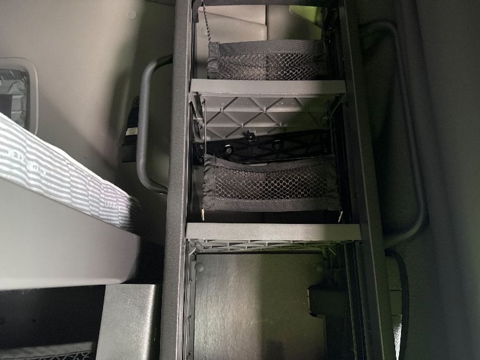 Sleeper Tractor-Heavy Duty Tractors-International-2023-LT625-Phoenix-AZ-702,115\n\t\tmiles-$ 40,750 - Image 18