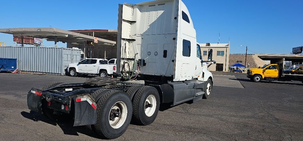 Sleeper Tractor-Heavy Duty Tractors-International-2023-LT625-Phoenix-AZ-727,461\n\t\tmiles-$ 36,750 - Image 7