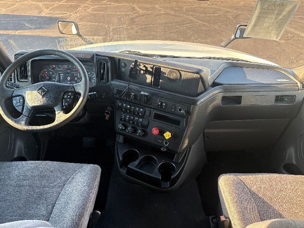 Sleeper Tractor-Heavy Duty Tractors-International-2023-LT625-Phoenix-AZ-746,970\n\t\tmiles-$ 34,750 - Image 10