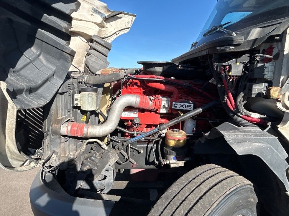 Sleeper Tractor-Heavy Duty Tractors-International-2023-LT625-Phoenix-AZ-750,485\n\t\tmiles-$ 34,500 - Image 21