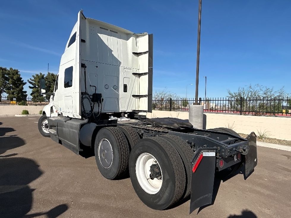 Sleeper Tractor-Heavy Duty Tractors-International-2023-LT625-Phoenix-AZ-750,485\n\t\tmiles-$ 34,500 - Image 5