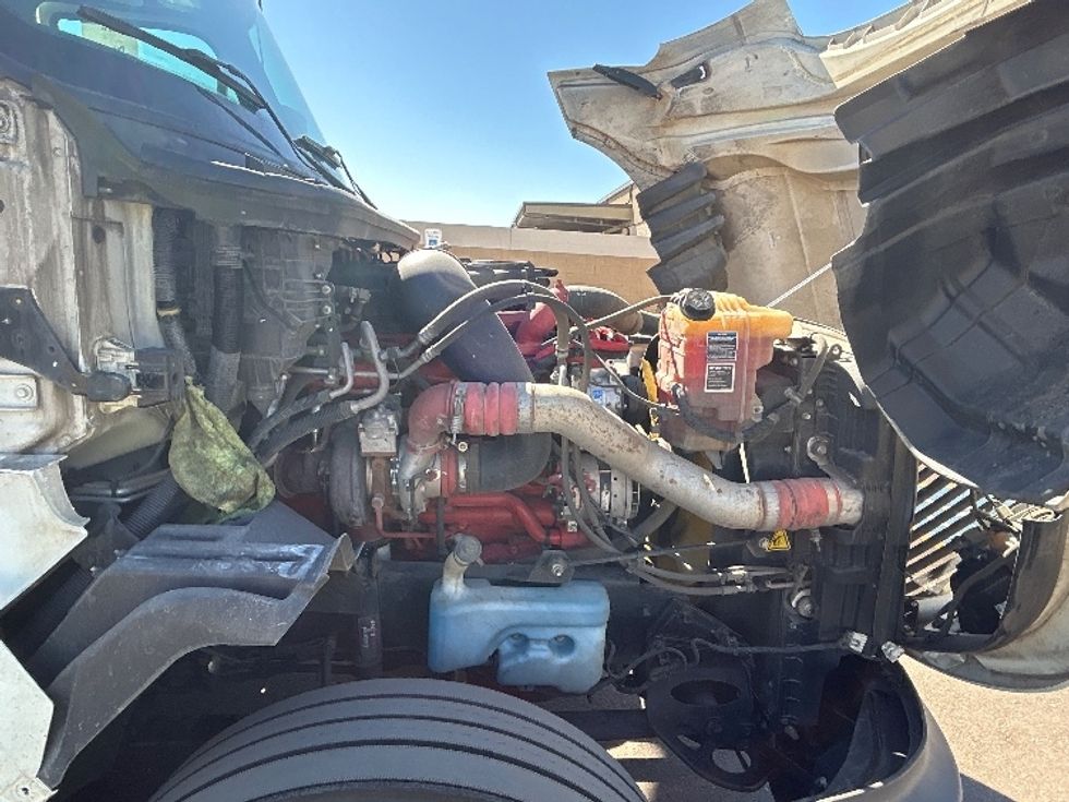 Sleeper Tractor-Heavy Duty Tractors-International-2023-LT625-Phoenix-AZ-751,277\n\t\tmiles-$ 34,500 - Image 18