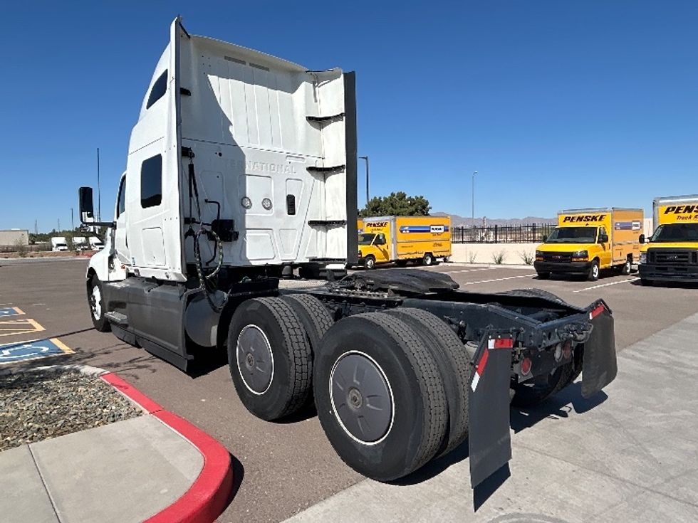 Sleeper Tractor-Heavy Duty Tractors-International-2023-LT625-Phoenix-AZ-751,277\n\t\tmiles-$ 34,500 - Image 5