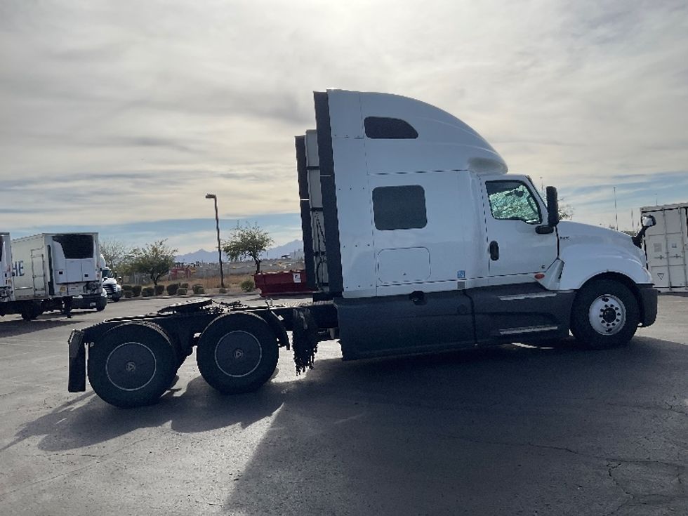 Sleeper Tractor-Heavy Duty Tractors-International-2023-LT625-Phoenix-AZ-753,486\n\t\tmiles-$ 34,250 - Image 8