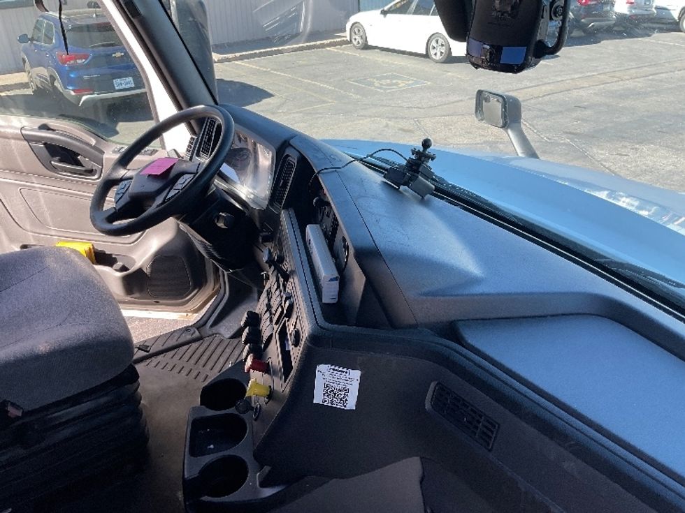 Sleeper Tractor-Heavy Duty Tractors-International-2023-LT625-Phoenix-AZ-827,207\n\t\tmiles-$ 34,250 - Image 15