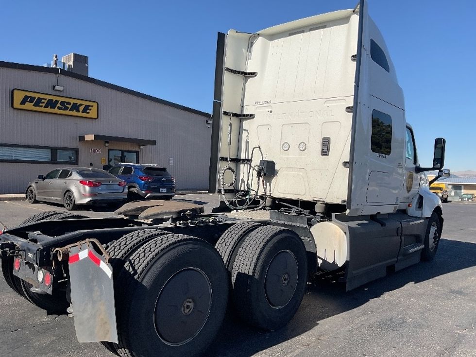 Sleeper Tractor-Heavy Duty Tractors-International-2023-LT625-Phoenix-AZ-827,207\n\t\tmiles-$ 34,250 - Image 7