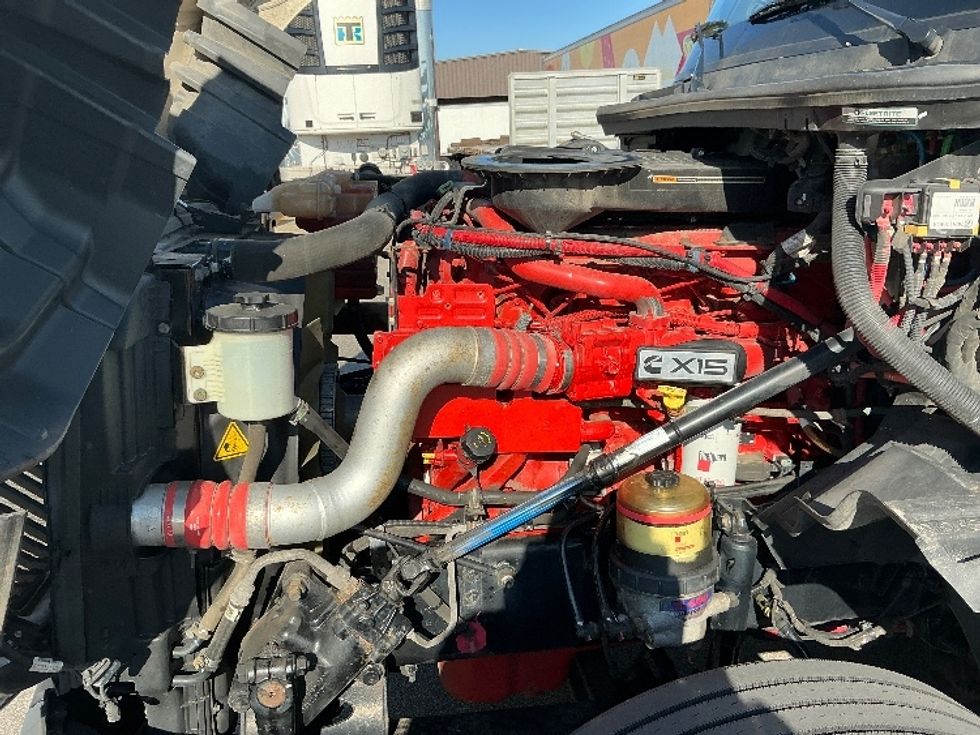 Sleeper Tractor-Heavy Duty Tractors-International-2023-LT625-Piqua-OH-700,024\n\t\tmiles-$ 37,000 - Image 20