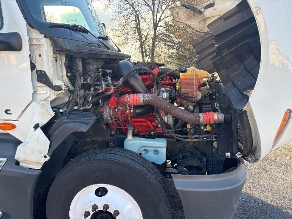 Sleeper Tractor-Heavy Duty Tractors-International-2023-LT625-Portland-OR-660,440\n\t\tmiles-$ 45,500 - Image 20