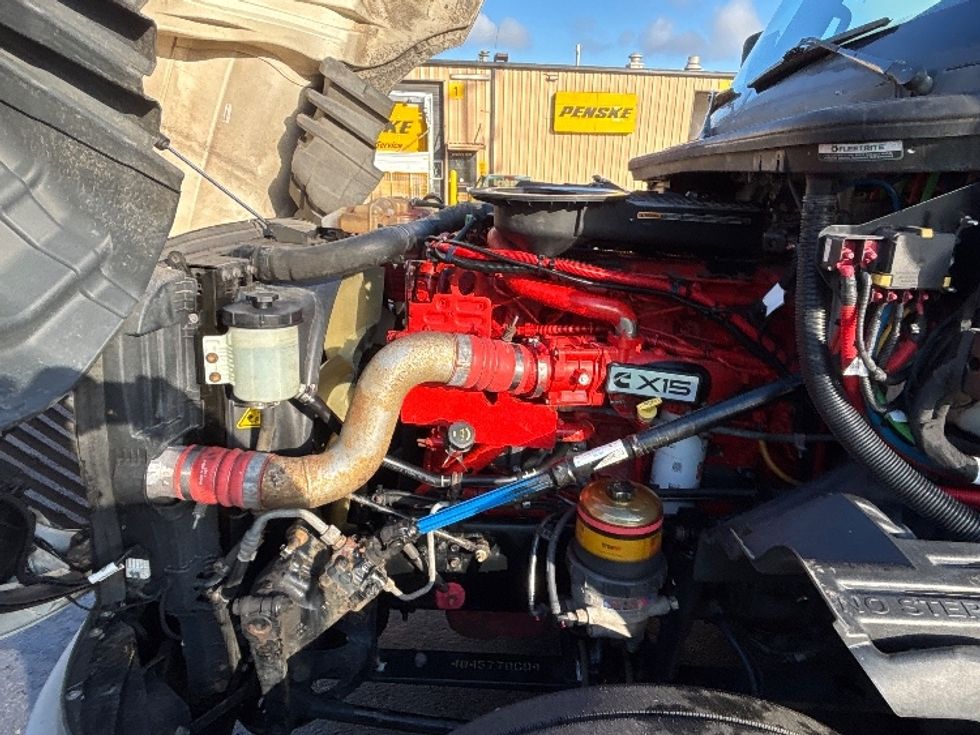 Sleeper Tractor-Heavy Duty Tractors-International-2023-LT625-Portland-OR-660,440\n\t\tmiles-$ 45,500 - Image 21